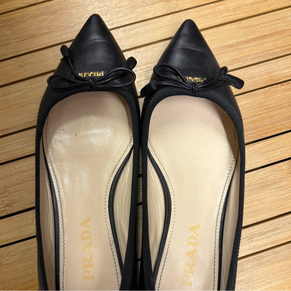 Size 5 / 35 PRADA Black Calf Leather Flats - Picture 10 of 12